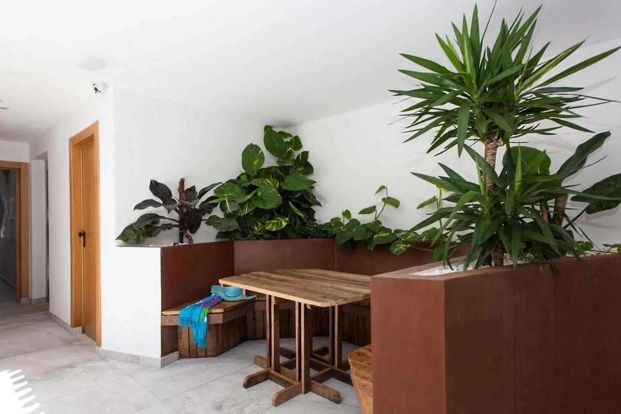Hotel Vacanzy Urban Boutique Adults Only Κοραλέχο